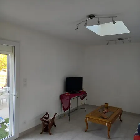 60m2, 15km 2lits Parking Gratuit Appartement Montblanc